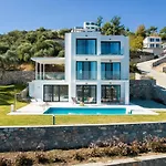 Hillside - Thea Villa