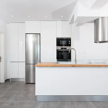 Hillside - Thea * Limenas (Thasos)