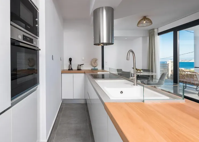 Hillside - Thea Villa