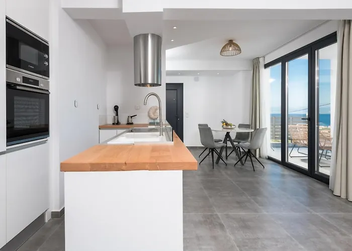 Villa Hillside - Thea